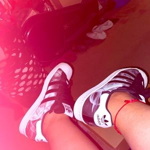 Superstar 80s Women’s Size 8 Worn Once Shell toe top Camo smoke